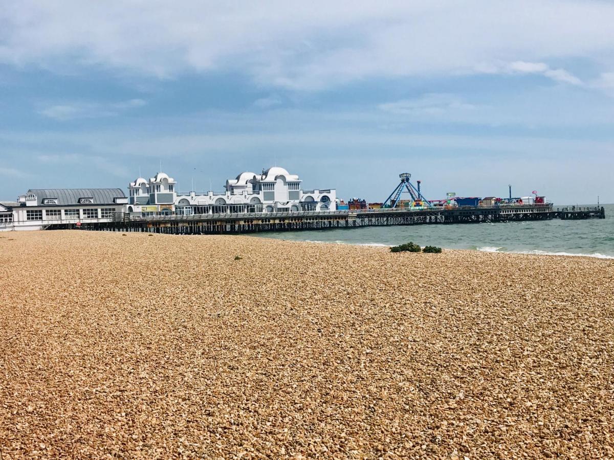 Somerset House Boutique Hotel And Restaurant Portsmouth Exterior foto